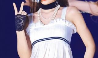 jennie跳舞